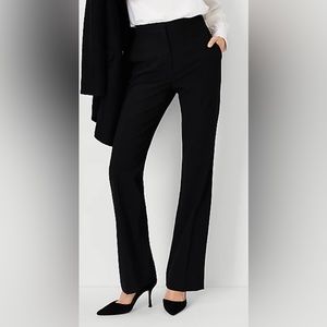 NWT Ann Taylor “The Trouser” dress pants in size 10, black